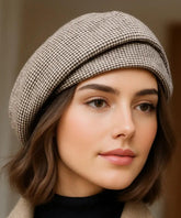 Comprar boina feminina francesa de lã clássica marrom e elegante para inverno sofisticado e visual retrô chic em promoção ANELLIMN